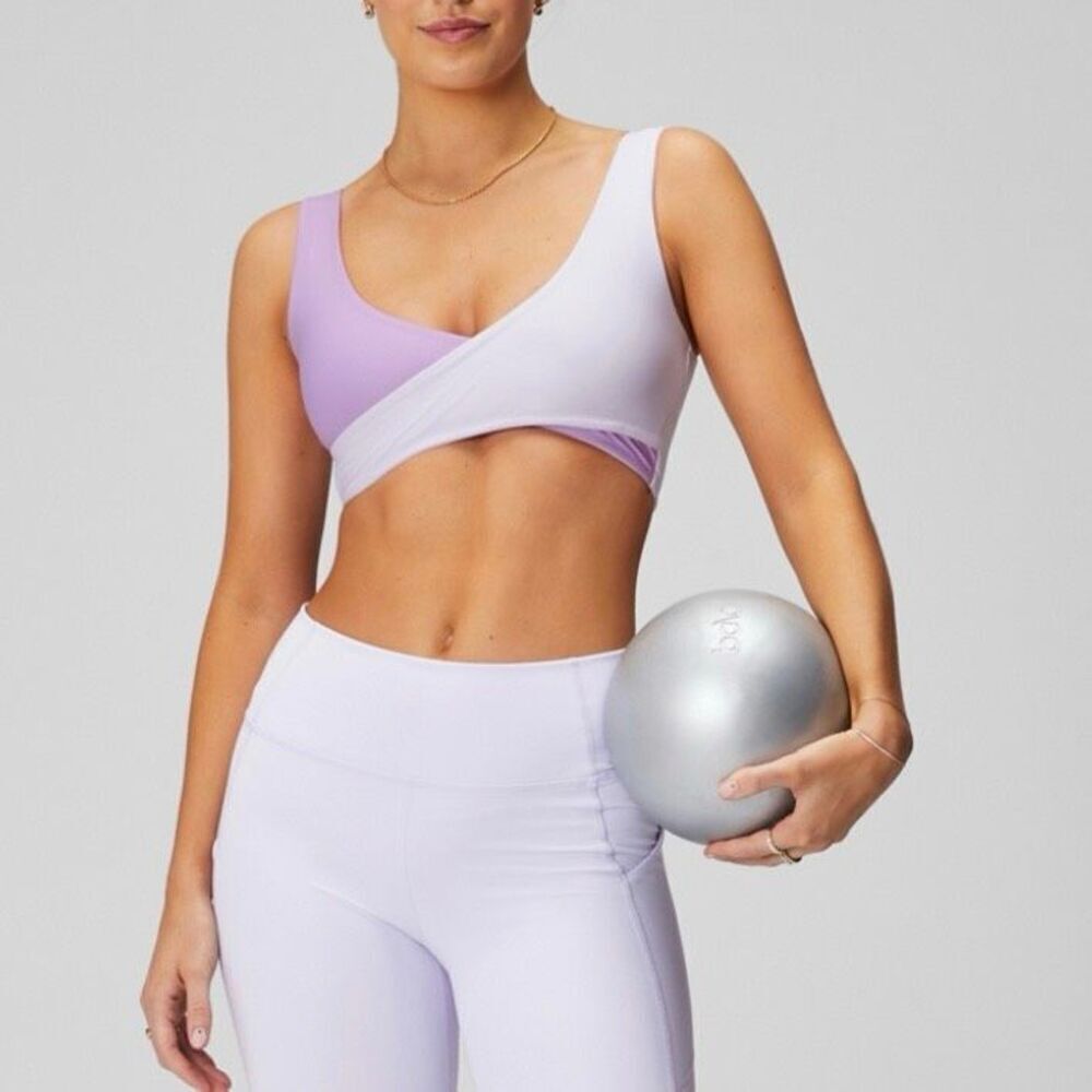 Fabletics Women's Low Impact Sports Bra M Lavender & White Crossover‎